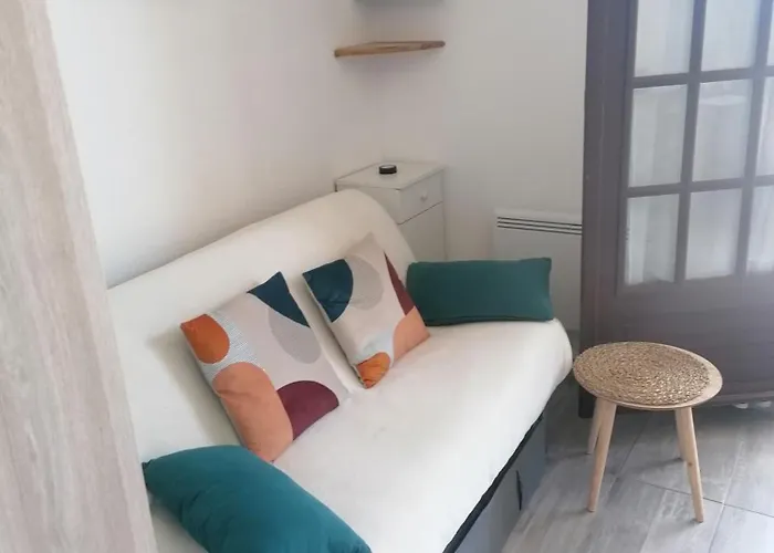 Bord De קורסיי-סור-מר